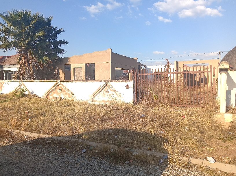  Bedroom Property for Sale in Mabopane Unit U North West